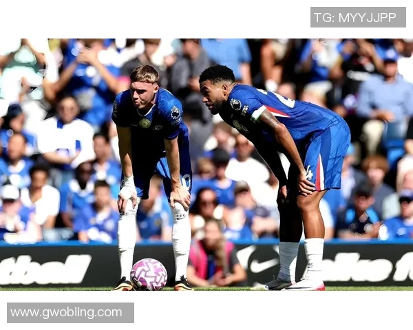 曼联大胜切尔西，榜首官位再次易主