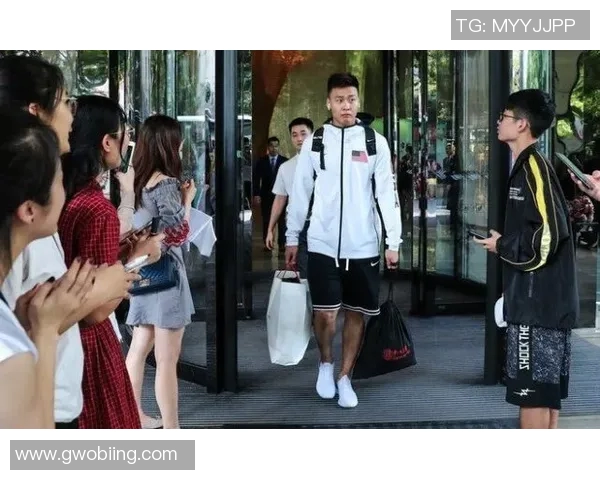 黄蜂球员受伤退出赛季，球队前景堪忧